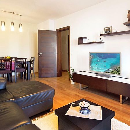 Apartment Makarska Free Beach Parking Екстер'єр фото