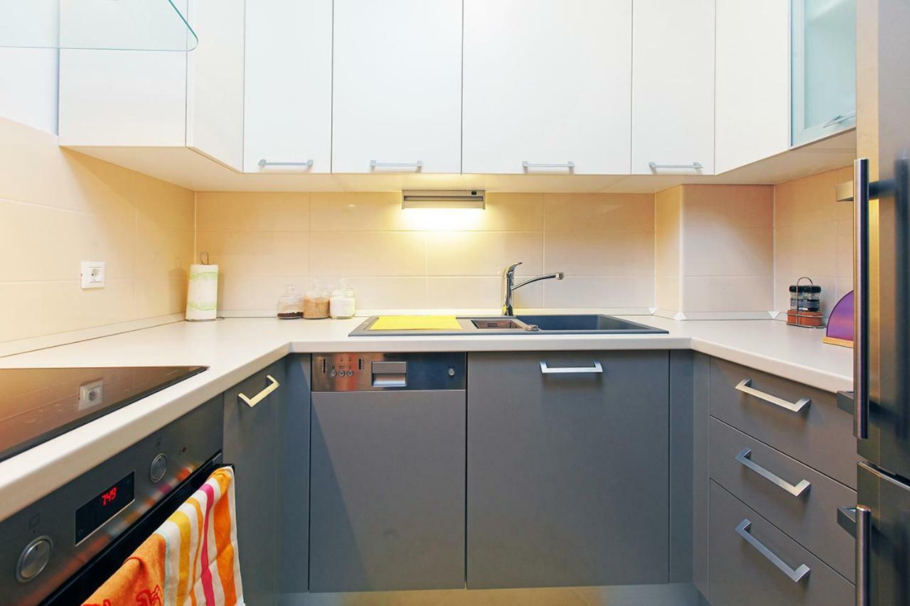 Apartment Makarska Free Beach Parking Екстер'єр фото
